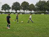 Training ST S.K.N.W.K./D.Z.C. '09 JO15-1JM en JO14-1 van dinsdag 12 september 2023 (13/29)